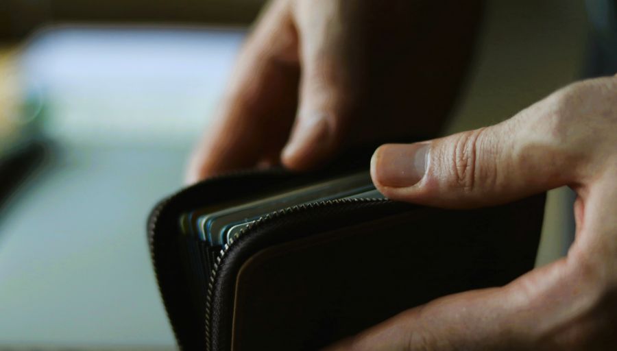 Riches, pauvres et moyens : comment évoluent les revenus en France ?